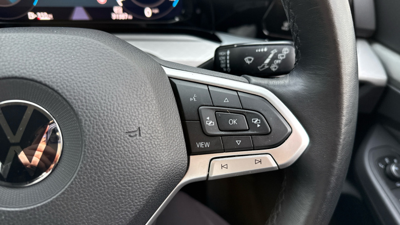 Volkswagen Golf 1.5 TSI Life 5dr Petrol Hatchback